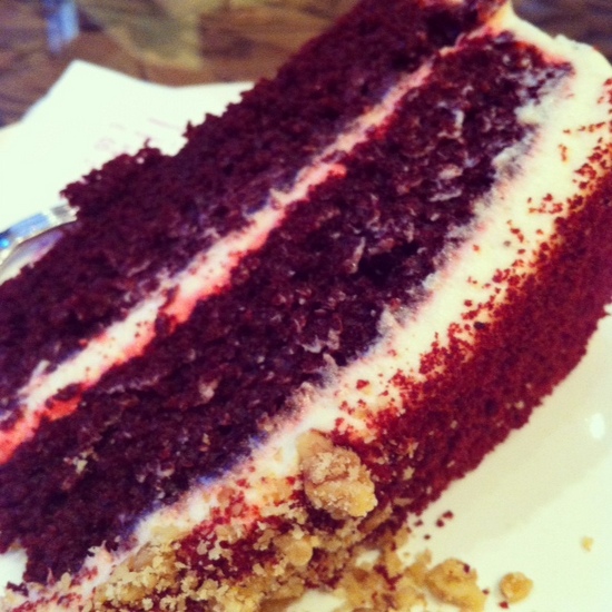 Red velvet cake Bandung - are they pecans or walnuts?