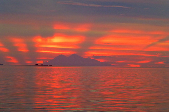 Sunset di Pulau Kanawa