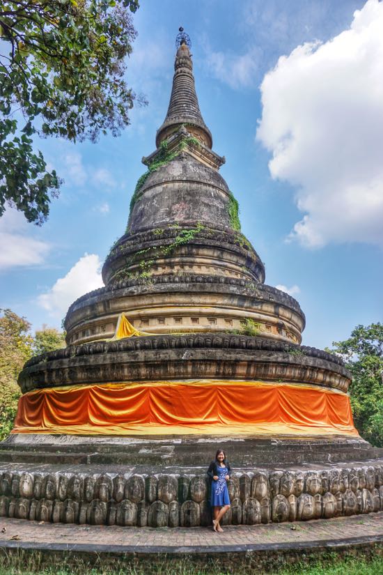 Stupa di atas Wat Umong