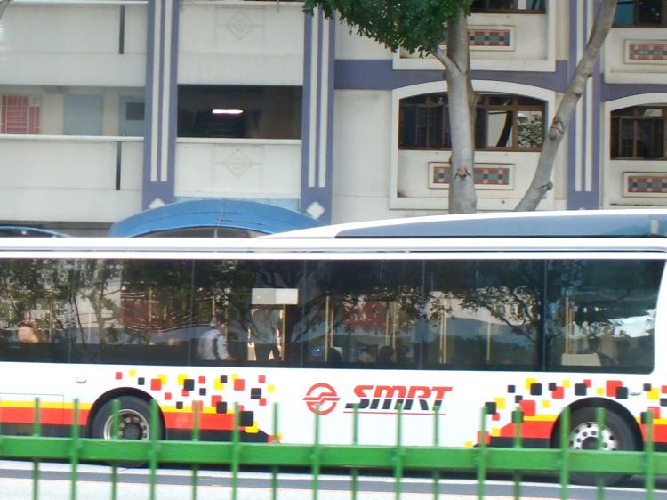Singapore bus