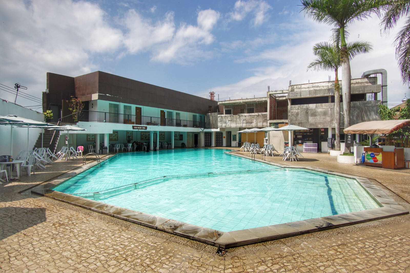 Tirtagangga Hotel Cipanas Garut kolam renang