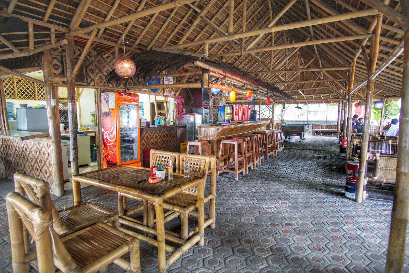 Bamboo Beach Bar, Pangandaran dalam