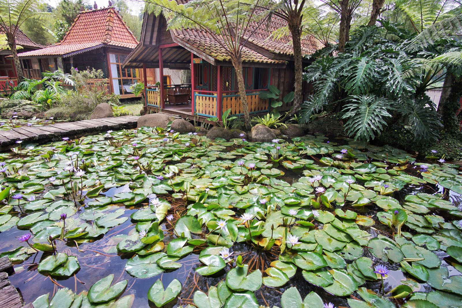 Jadul Adarapura Resort Spa Lembang Danau