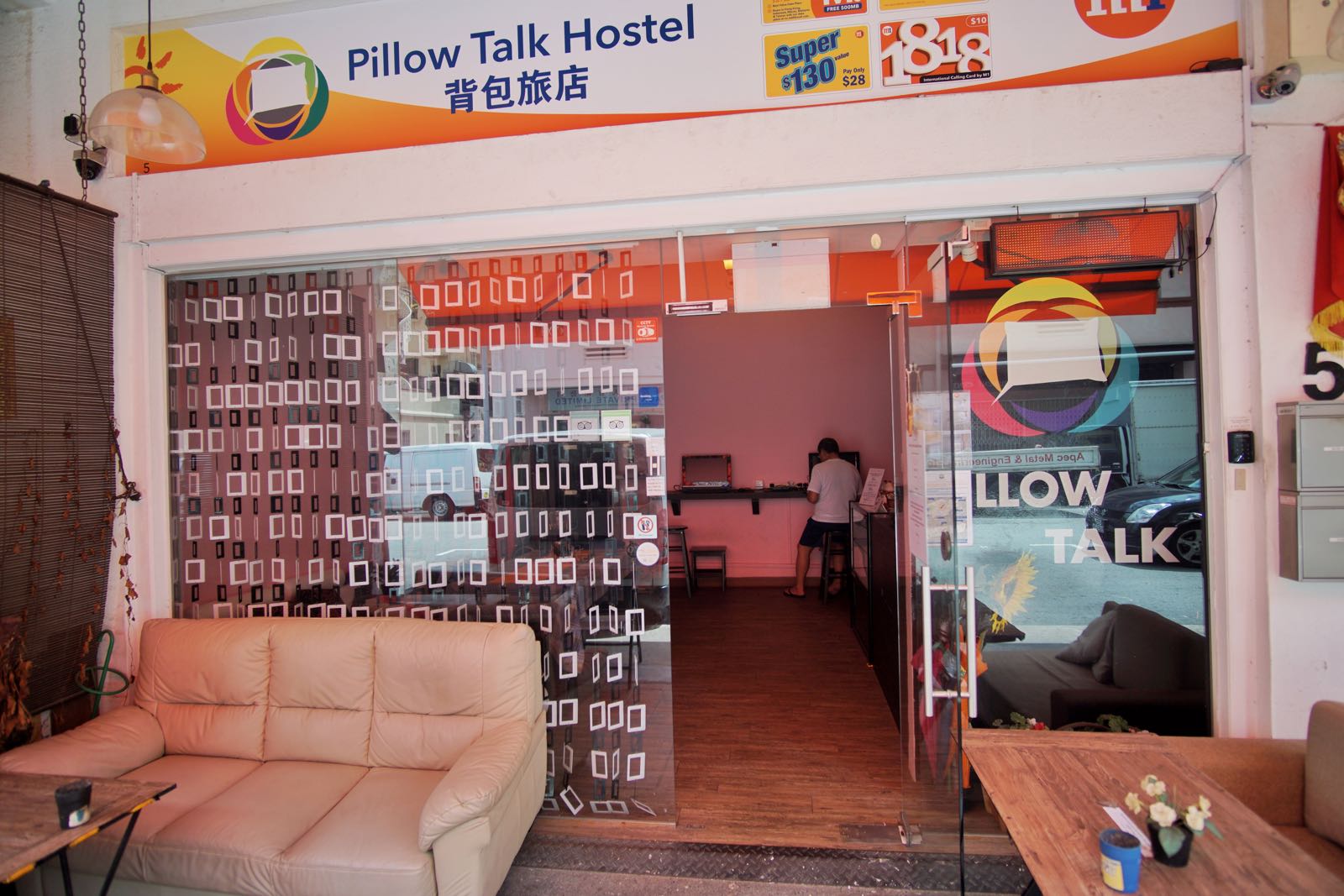 Pillow Talk Hostel Lavender Singapore Depan