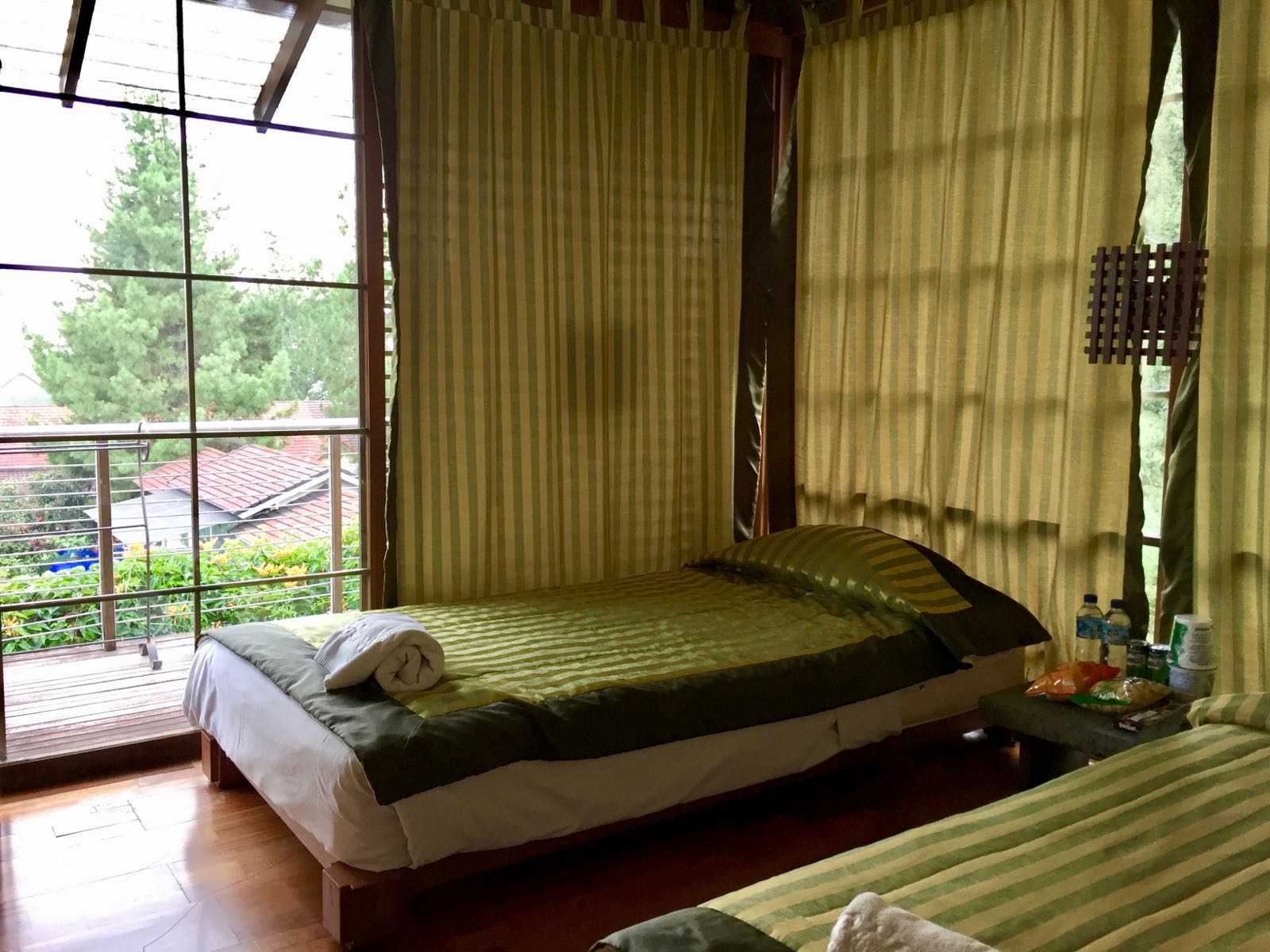 Kamar Tidur Di Villa Air Lembang