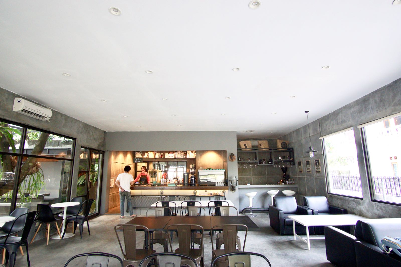  Lantai Bumi Coffee Space Yogyakarta Nongkrong Asik 