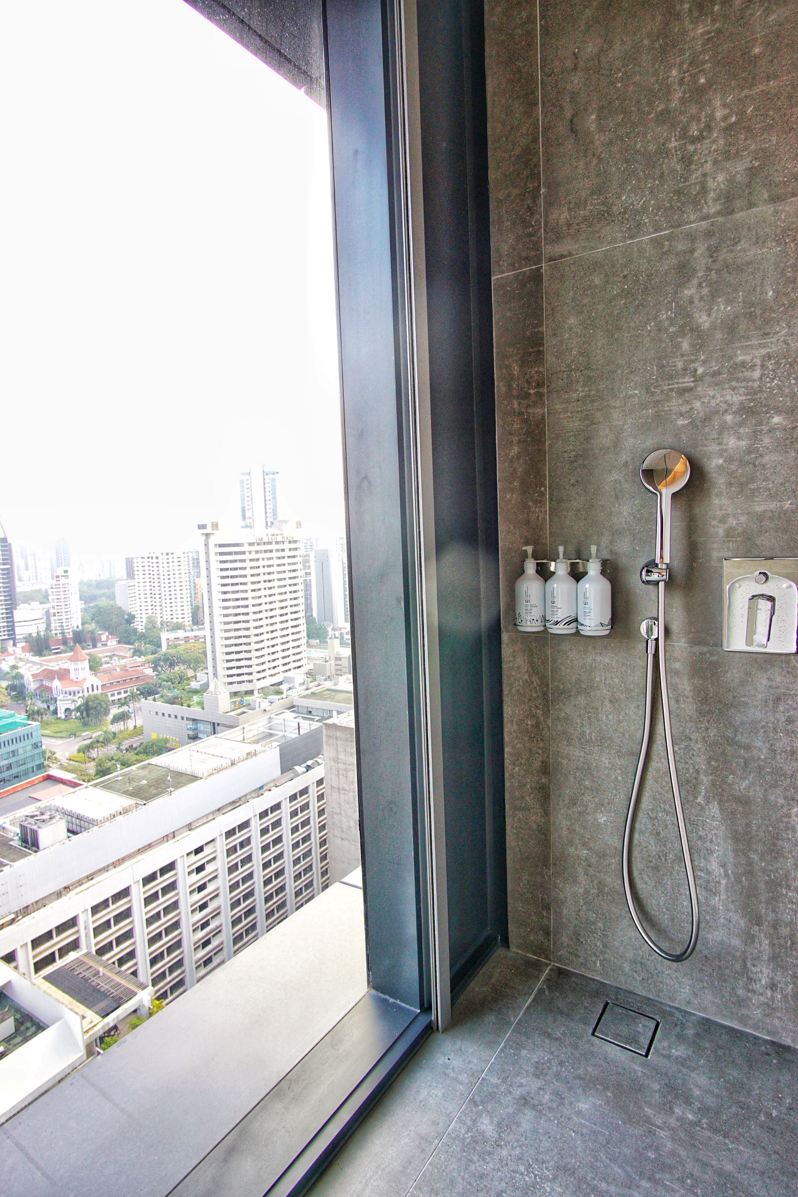 Bathroom Yotel Singapore