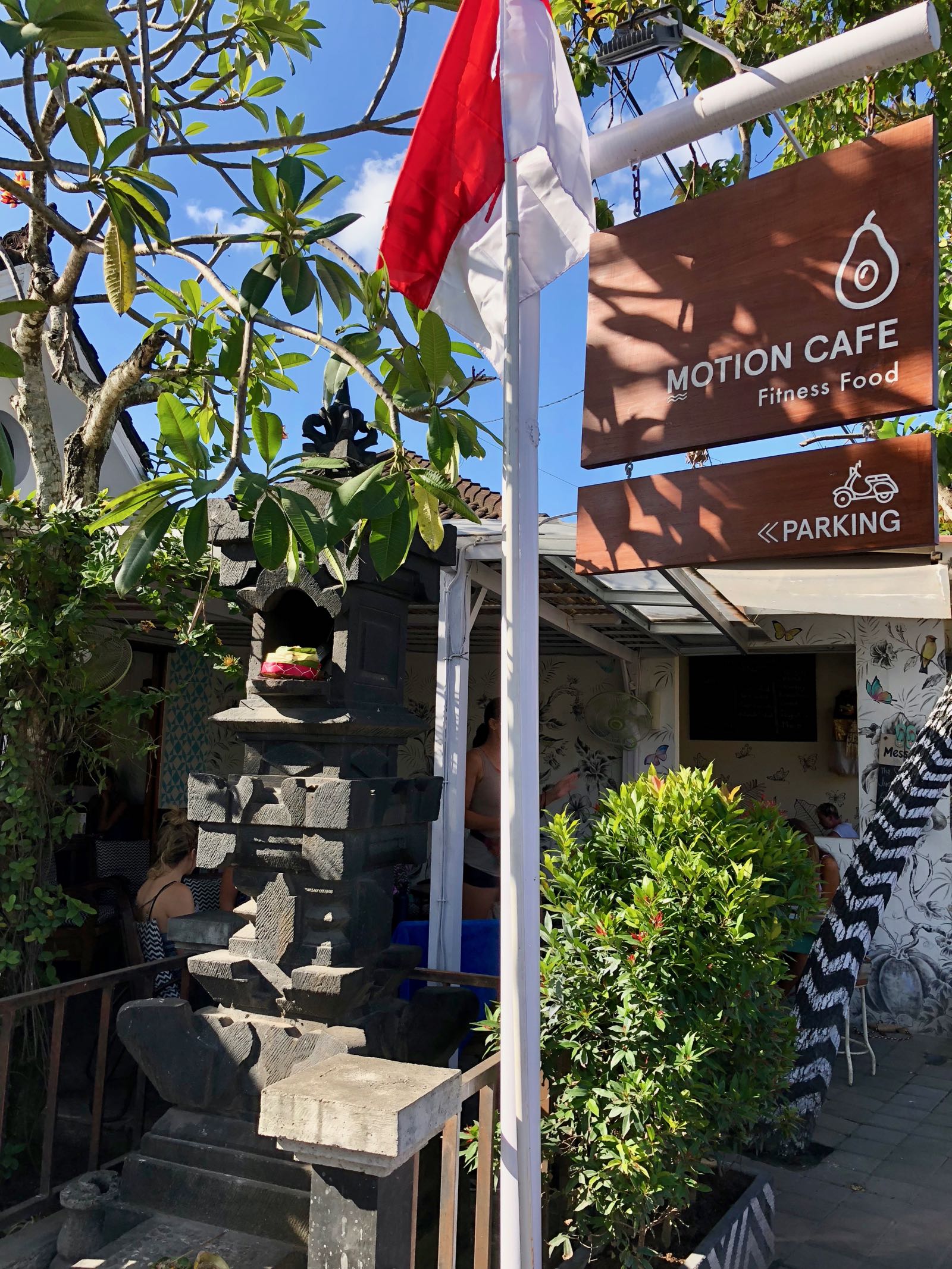 Motion Cafe Canggu Exterior