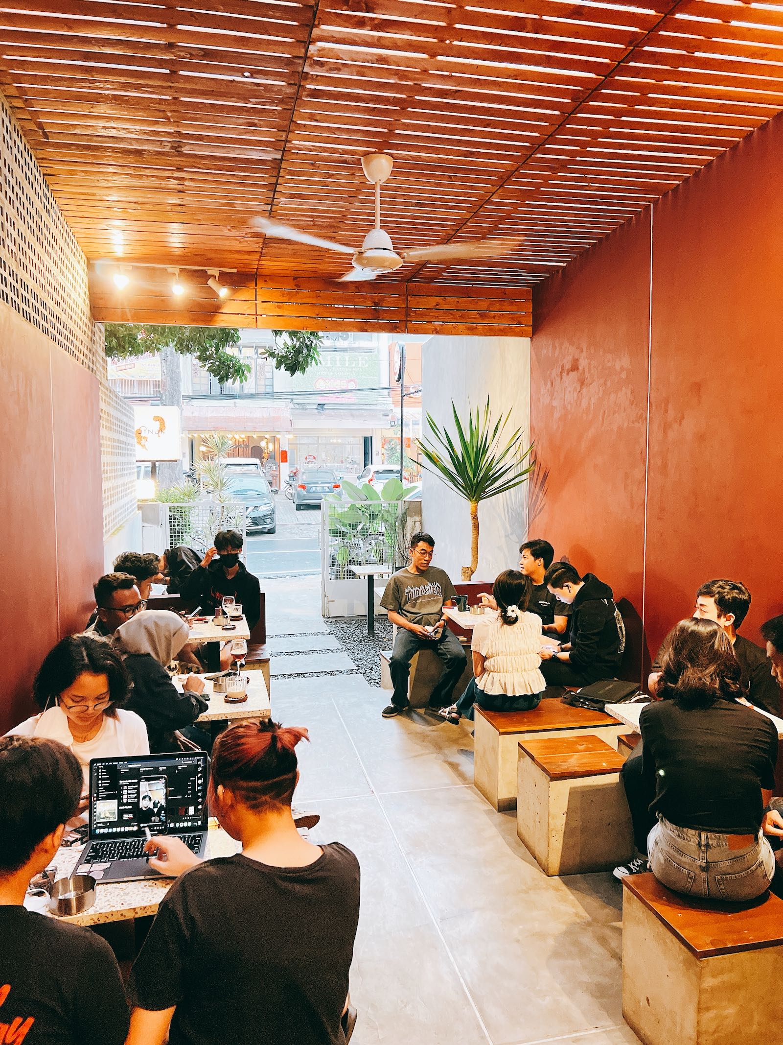 Bandung Cafes Jinji Slow Bar Inside